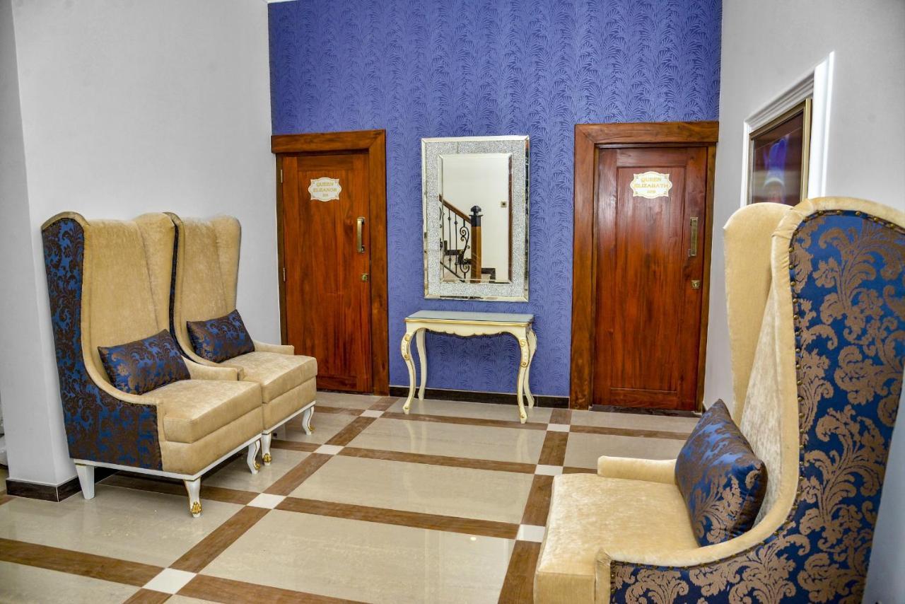 Negombo New Queen'S Palace Экстерьер фото