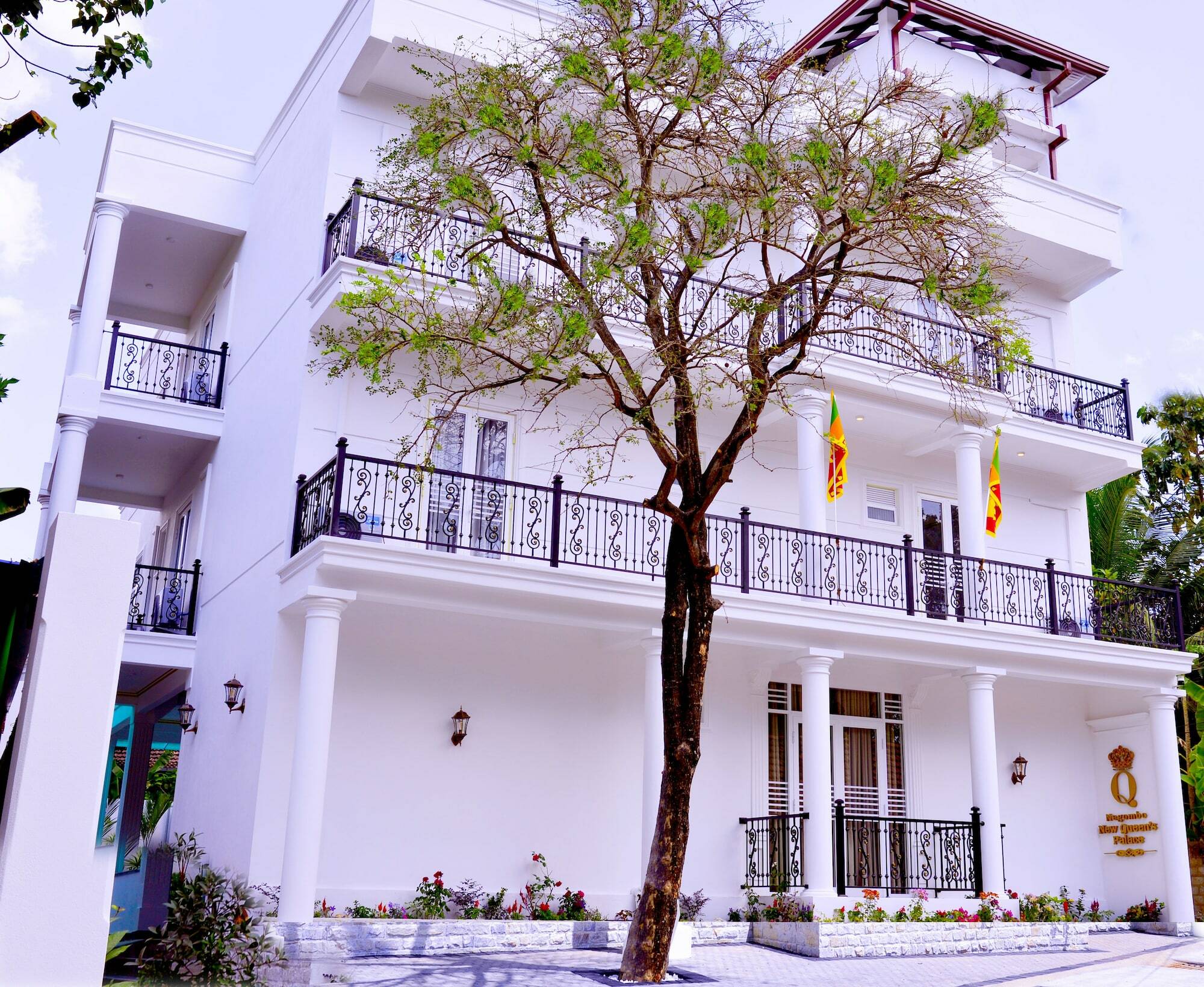 Negombo New Queen'S Palace Экстерьер фото